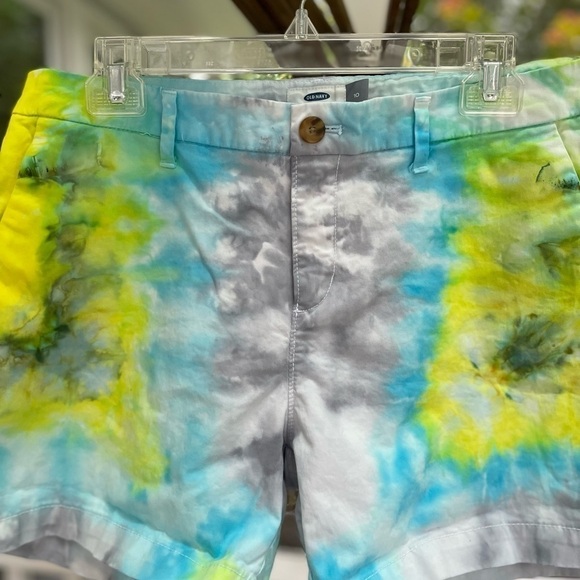 Old Navy Everday chino shorts 5” hand crafted tie dyed  size 10 - Picture 6 of 6